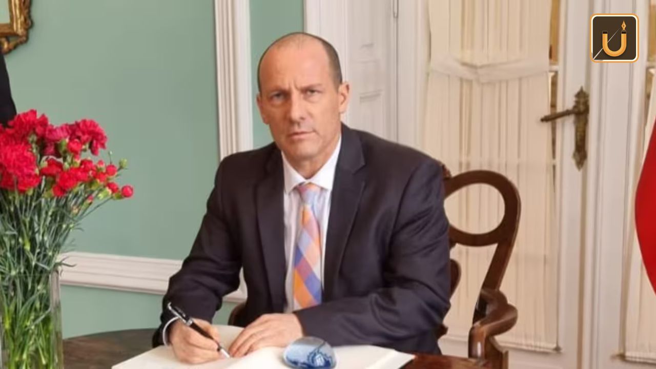 Usthadian Academy / Israel Appoints Reuven Azar As New Ambassador To India With Expanded Diplomatic Role | 19 dec 2023 Usthadian Academy / Israel Appoints Reuven Azar As New Ambassador To India With Expanded Diplomatic Role